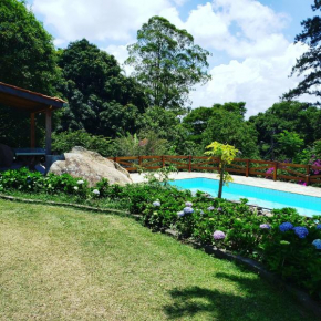 Chácara Mata Fria Com Piscina Aquecida